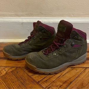 Columbia Hiking Boots